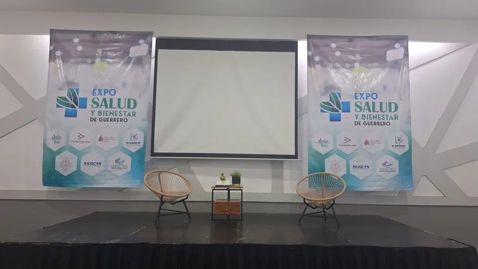 Momento de la Expo Salud y Bienestar de Guerrero 2025